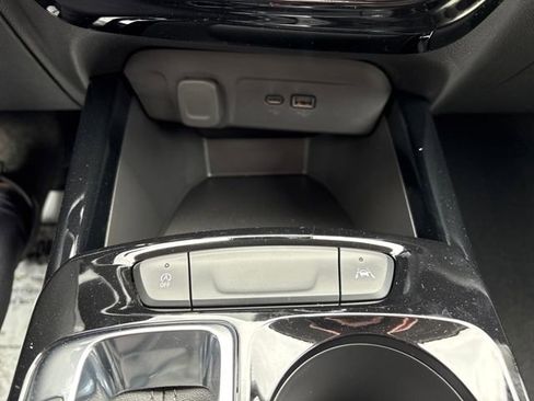 New 2026 Chevrolet Trax LT w/ Midnight Edition image 17