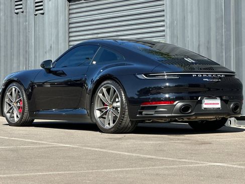 Used 2024 Porsche 911 Carrera S image 3