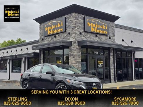 Used 2024 Nissan Sentra SV image 1