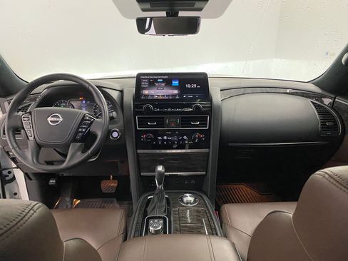 Used 2023 Nissan Armada Platinum w/ Captain's Chairs Package image 15
