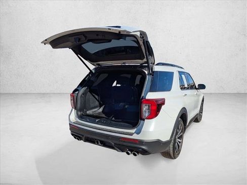 Used 2020 Ford Explorer ST image 26