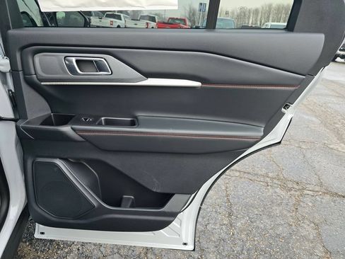Used 2026 Ford Explorer ST AWD/4WD image 19