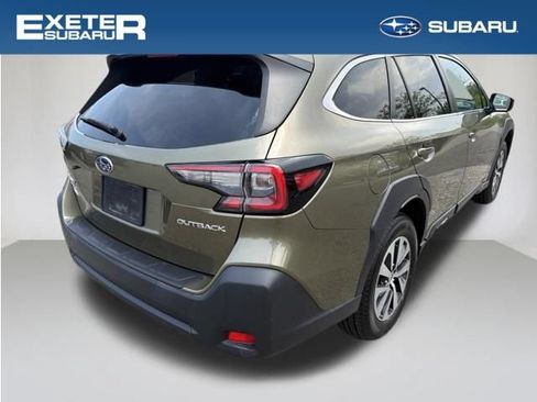 Used 2024 Subaru Outback Premium AWD/4WD image 5