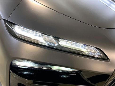 Certified 2023 BMW i7 xDrive60 w/ Executive Package 2 AWD/4WD image 27