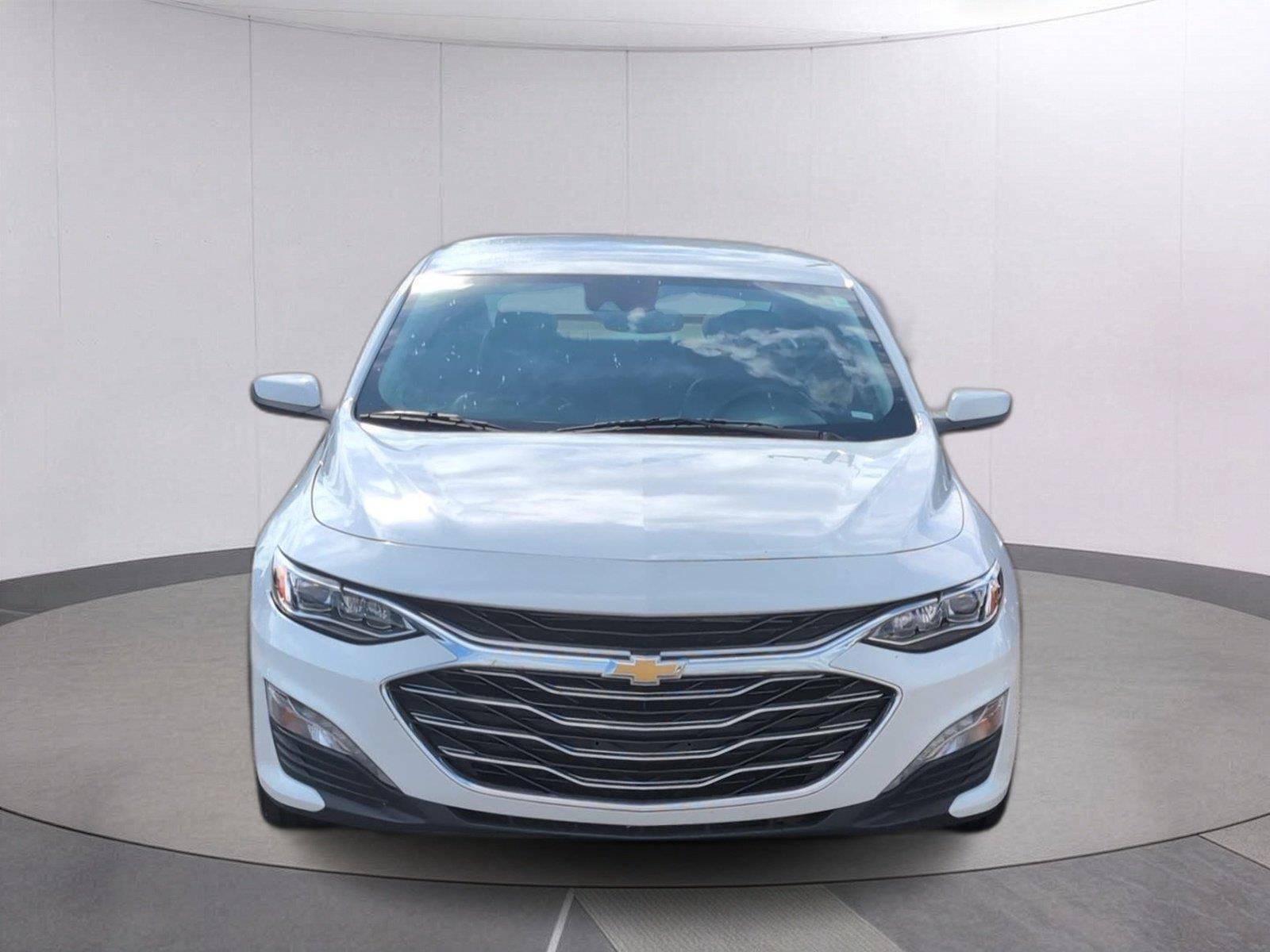 Used 2024 Chevrolet Malibu LT FWD image 9