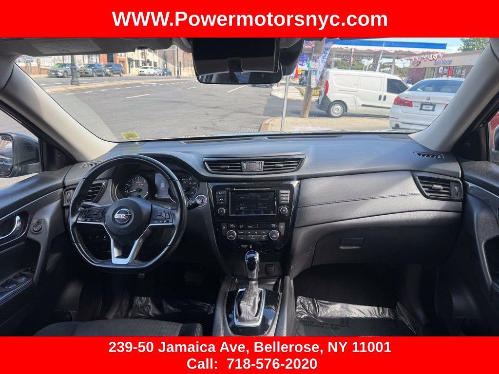 Used 2019 Nissan Rogue SV AWD/4WD image 20