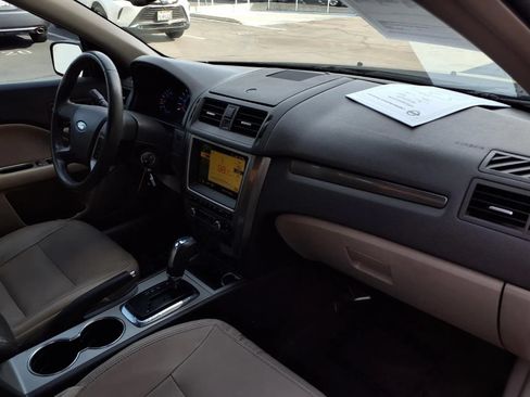 Used 2010 Ford Fusion SEL FWD image 22