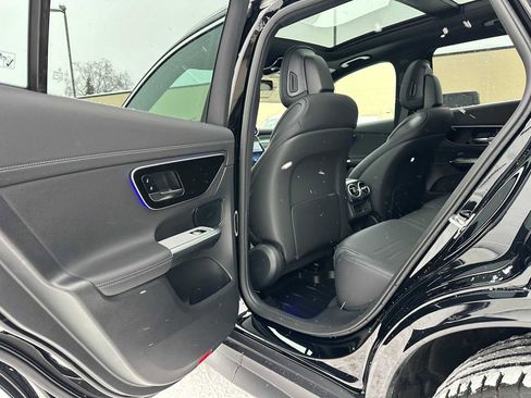 New 2026 Mercedes-Benz GLC 300 4MATIC image 15