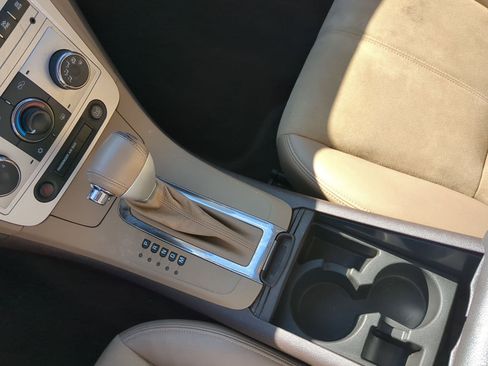 Used 2010 Chevrolet Malibu LT w/ HFV6 Engine Package image 17