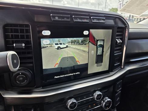 Used 2023 Ford F250 Lariat w/ Lariat Ultimate Package AWD/4WD image 8