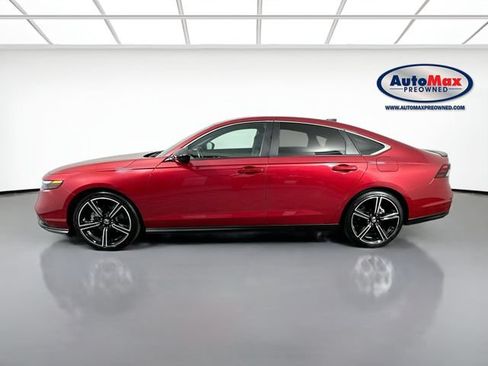 Used 2024 Honda Accord Sport image 9