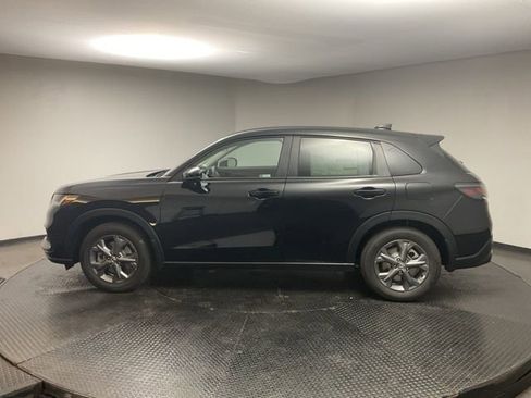 New 2026 Honda HR-V LX image 4