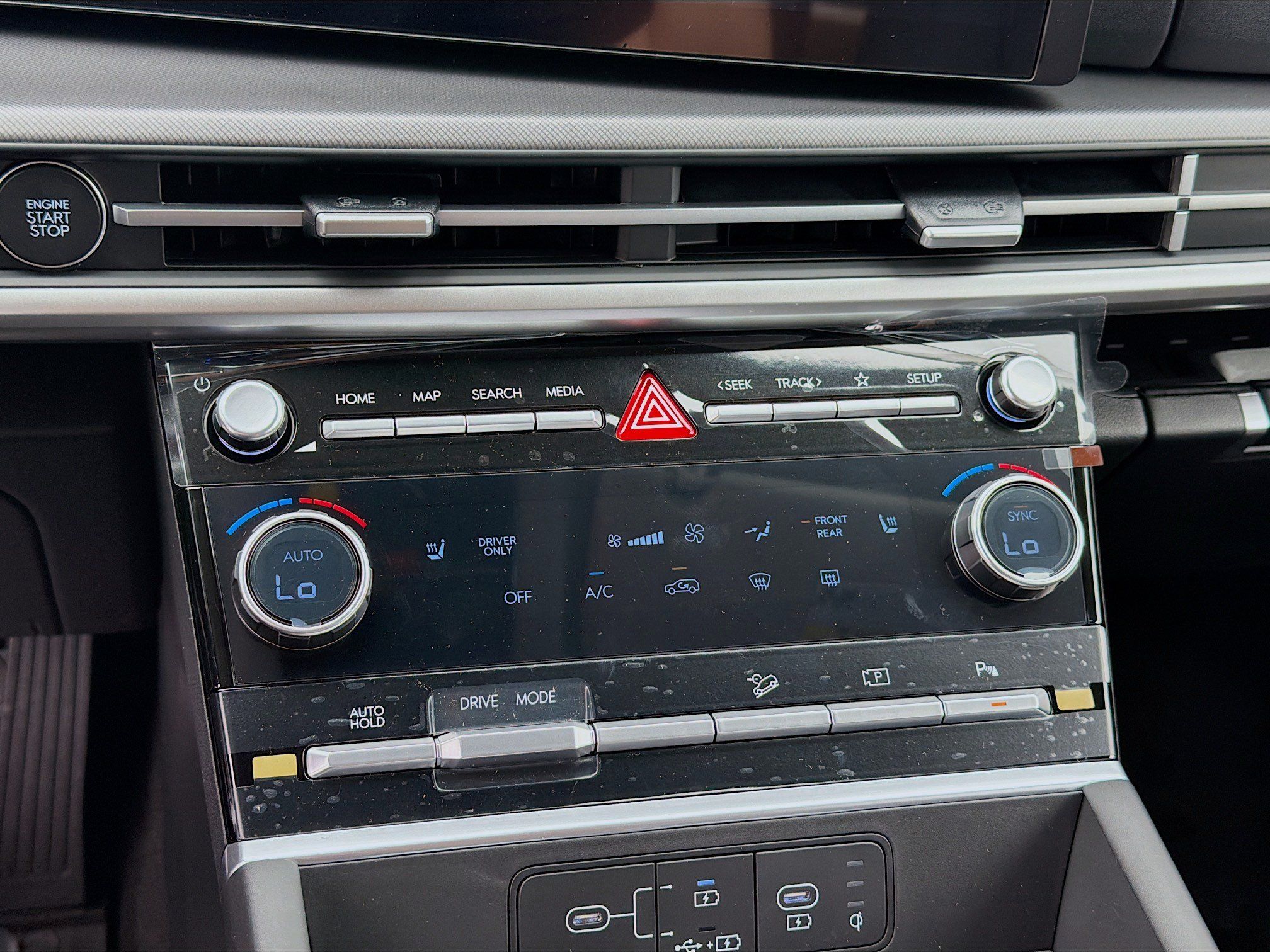 New 2026 Hyundai Santa Fe SEL FWD image 13