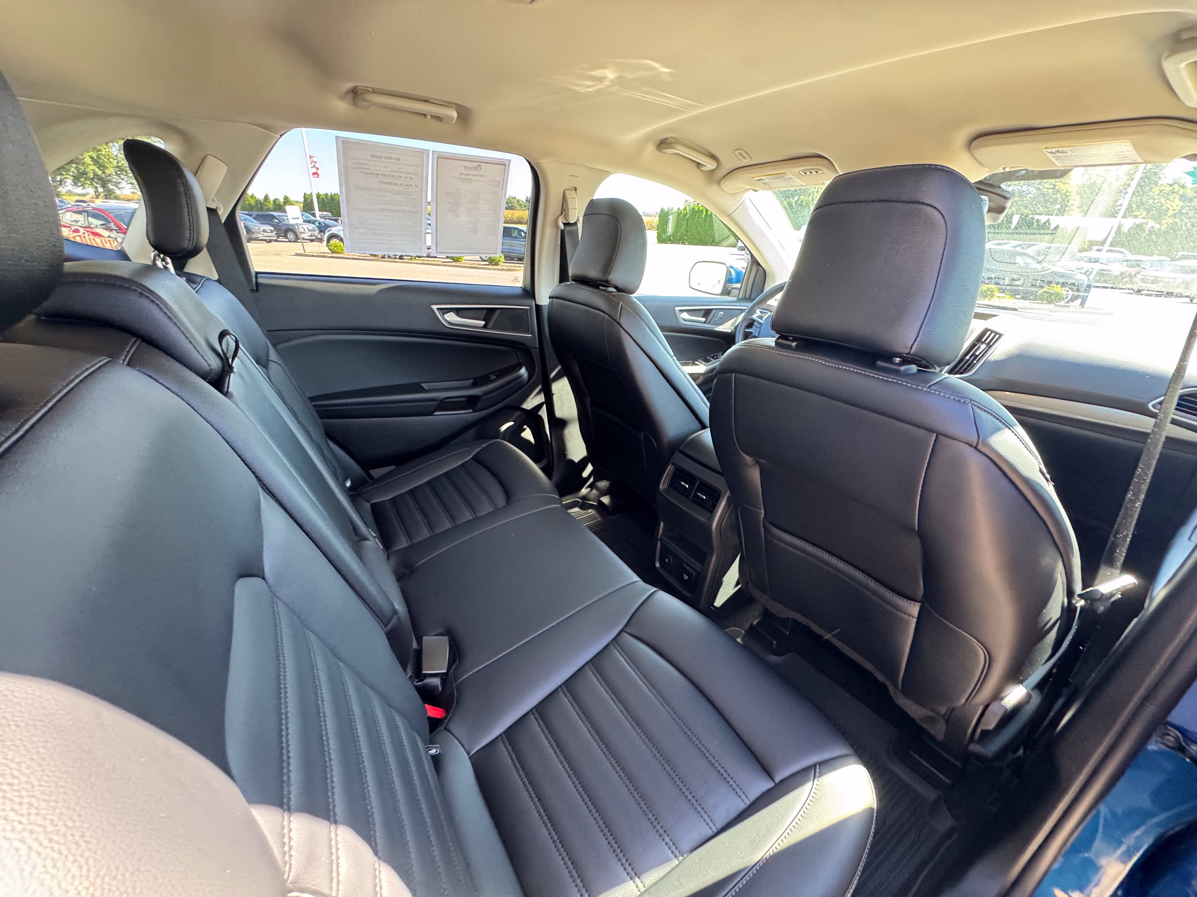 Used 2024 Ford Edge SEL w/ Convenience Package AWD/4WD image 17