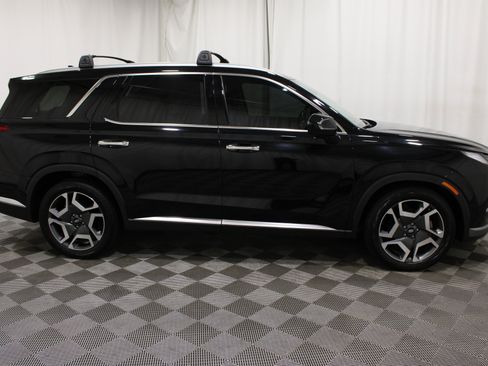 Used 2023 Hyundai Palisade Limited FWD image 34