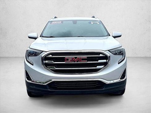 Used 2018 GMC Terrain SLT w/ Preferred Package FWD image 3