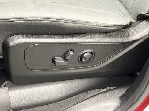 Used 2022 RAM 1500 Big Horn image 10