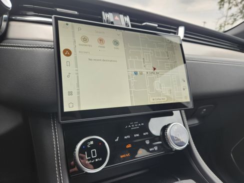 New 2026 Jaguar F-PACE R-Dynamic S image 26