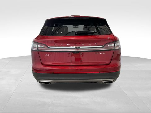 Used 2020 Lincoln Nautilus Reserve AWD/4WD image 7