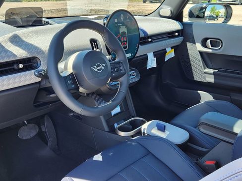 New 2026 MINI Cooper 2-Door Hardtop FWD image 9