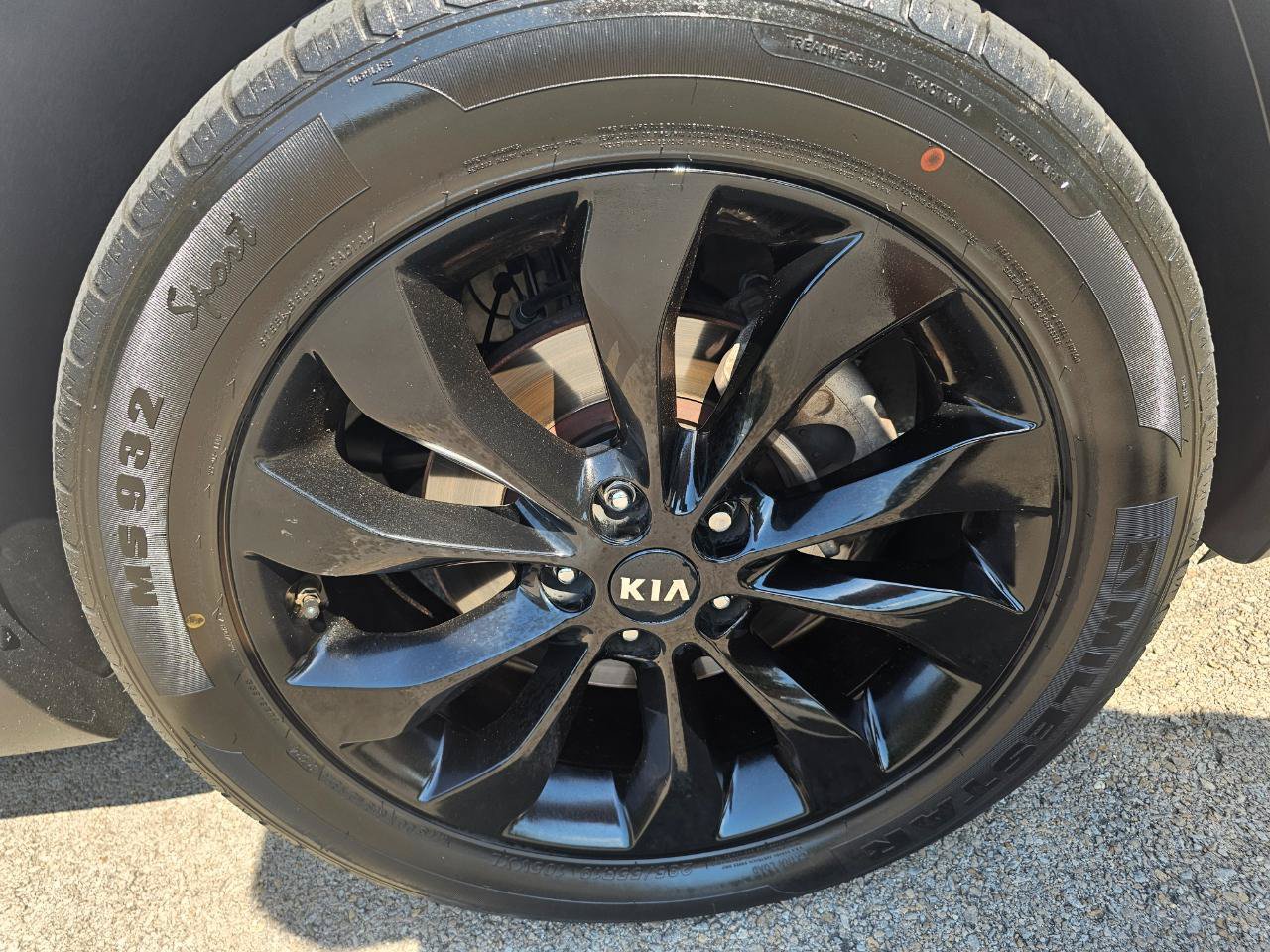 Used 2020 Kia Sorento EX FWD image 14