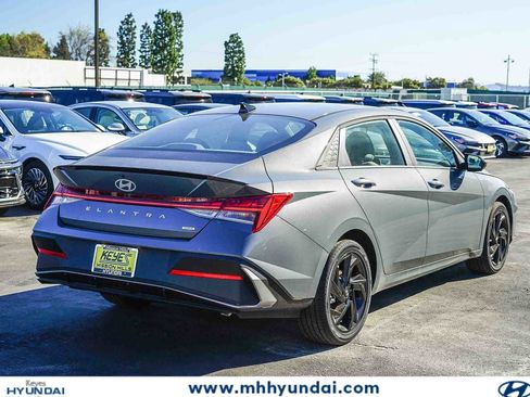 New 2026 Hyundai Elantra Sport w/ Cargo Package FWD image 4