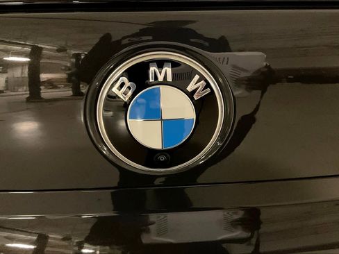 Certified 2025 BMW 760i xDrive 760i xDrive w/ Executive Package image 31