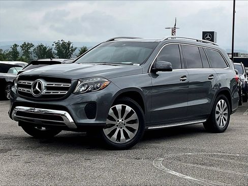 Used 2019 Mercedes-Benz GLS 450 4MATIC image 2