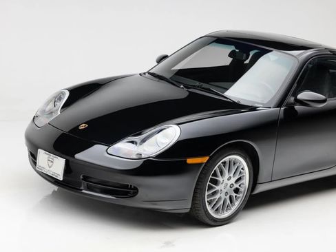Used 2001 Porsche 911 Carrera AWD/4WD image 21