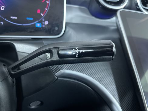 Used 2025 Mercedes-Benz C 300 4MATIC Sedan image 22