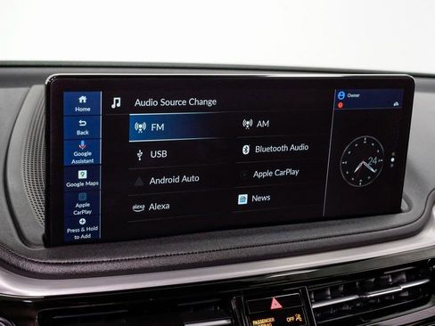 Used 2025 Acura MDX w/ Technology Package image 21