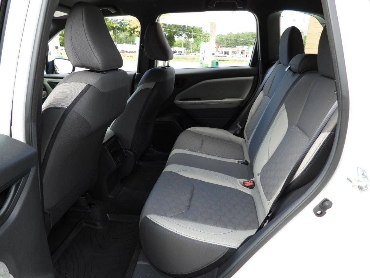 Used 2026 Subaru Forester AWD/4WD image 48