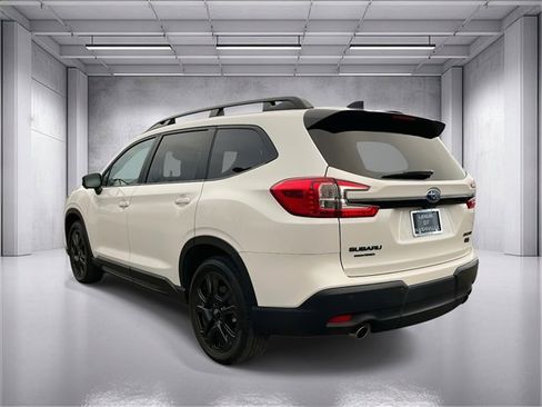 Used 2023 Subaru Ascent Onyx Edition Limited image 5