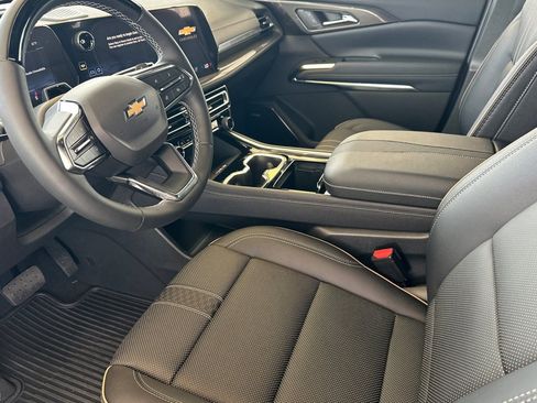 New 2026 Chevrolet Traverse High Country FWD image 10