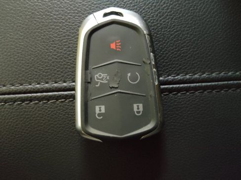 Used 2019 GMC Terrain SLE w/ LPO, Floor Liner Package image 32