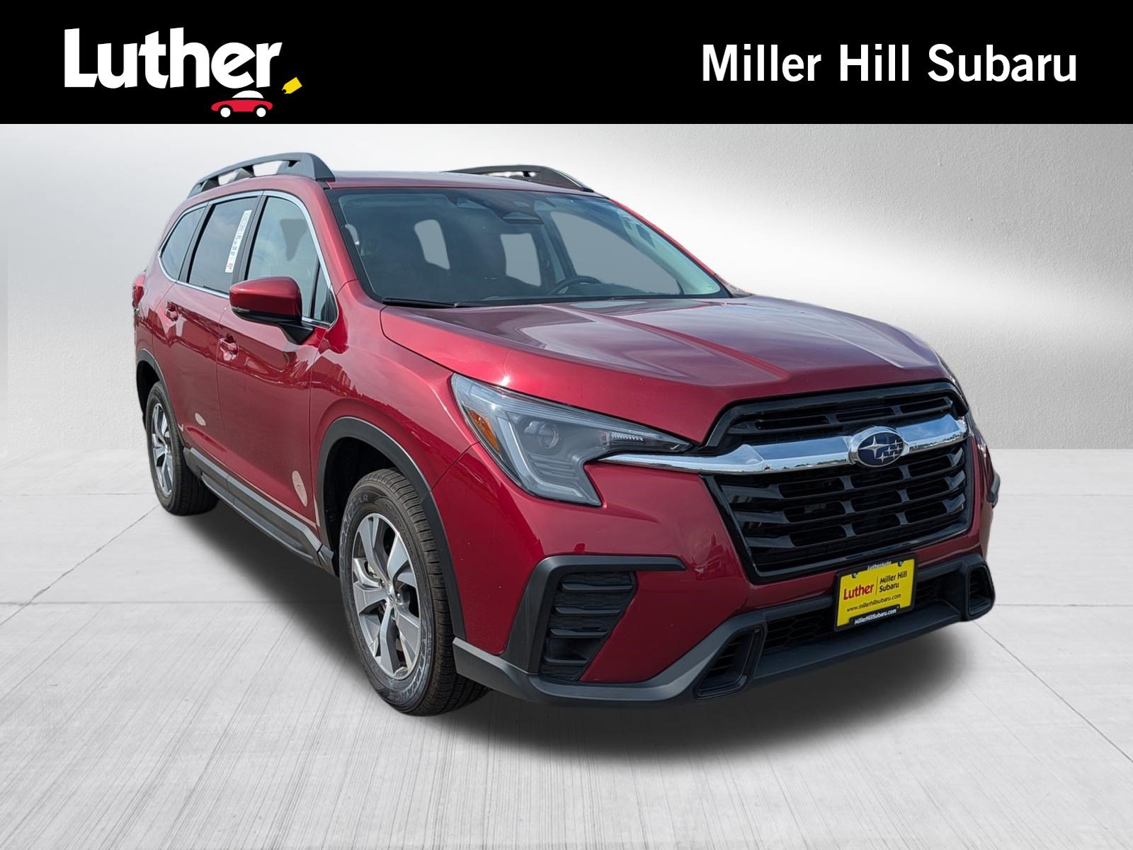 Used 2025 Subaru Ascent Premium AWD/4WD image 1