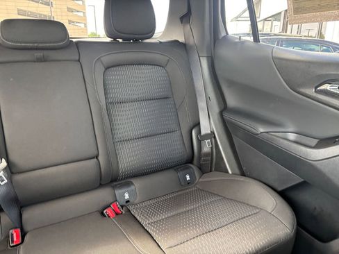Used 2025 Chevrolet Equinox LT FWD image 38