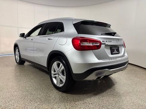 Used 2020 Mercedes-Benz GLA 250 image 10