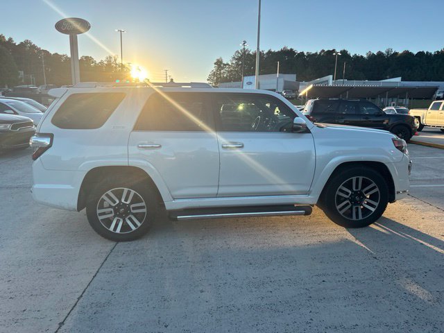 Used 2018 Toyota 4Runner Limited RWD image 17