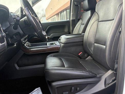 Used 2018 GMC Sierra 1500 SLT image 11