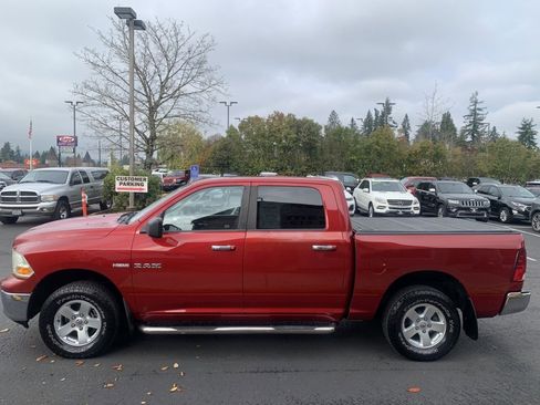 Used 2010 Dodge Ram 1500 Truck SLT w/ Remote Start & Security Group image 5