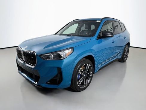 Used 2025 BMW X1 M35i AWD/4WD image 3