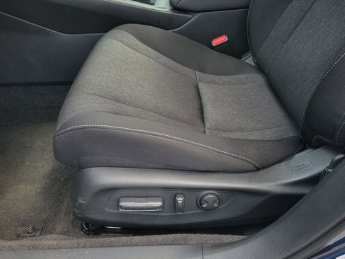 Used 2023 Honda Accord EX image 4