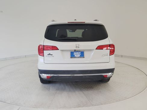 Used 2017 Honda Pilot Elite image 8