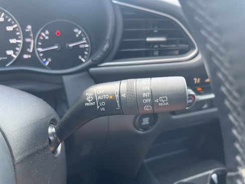 Used 2022 MAZDA CX-30 AWD 2.5 S w/ Select Package image 17