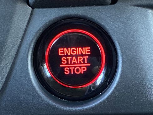 Used 2023 Honda Pilot Elite image 18