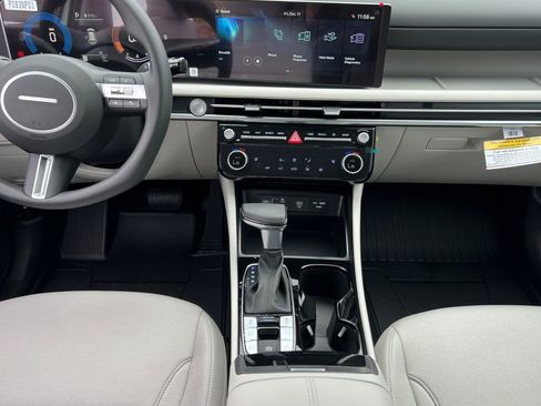 New 2026 Hyundai Tucson SEL image 11