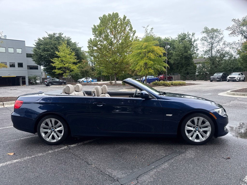 Used 2013 BMW 328i Convertible RWD image 10