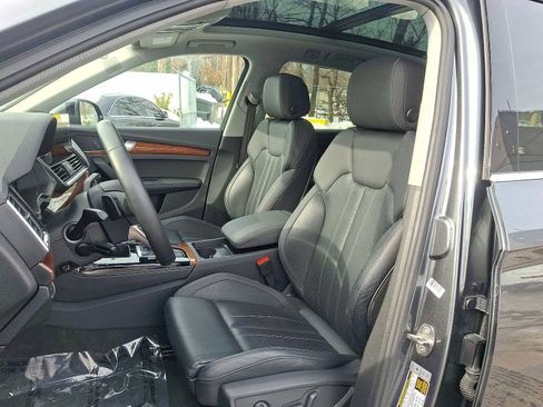 Certified 2023 Audi Q5 2.0T Premium Plus w/ Premium Plus Package image 11