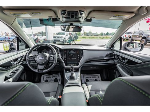 Used 2025 Subaru Outback Onyx Edition image 10